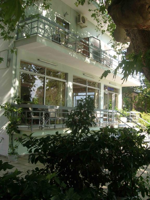 Ermis Hotel Loutra Ipatis Eksteriør billede